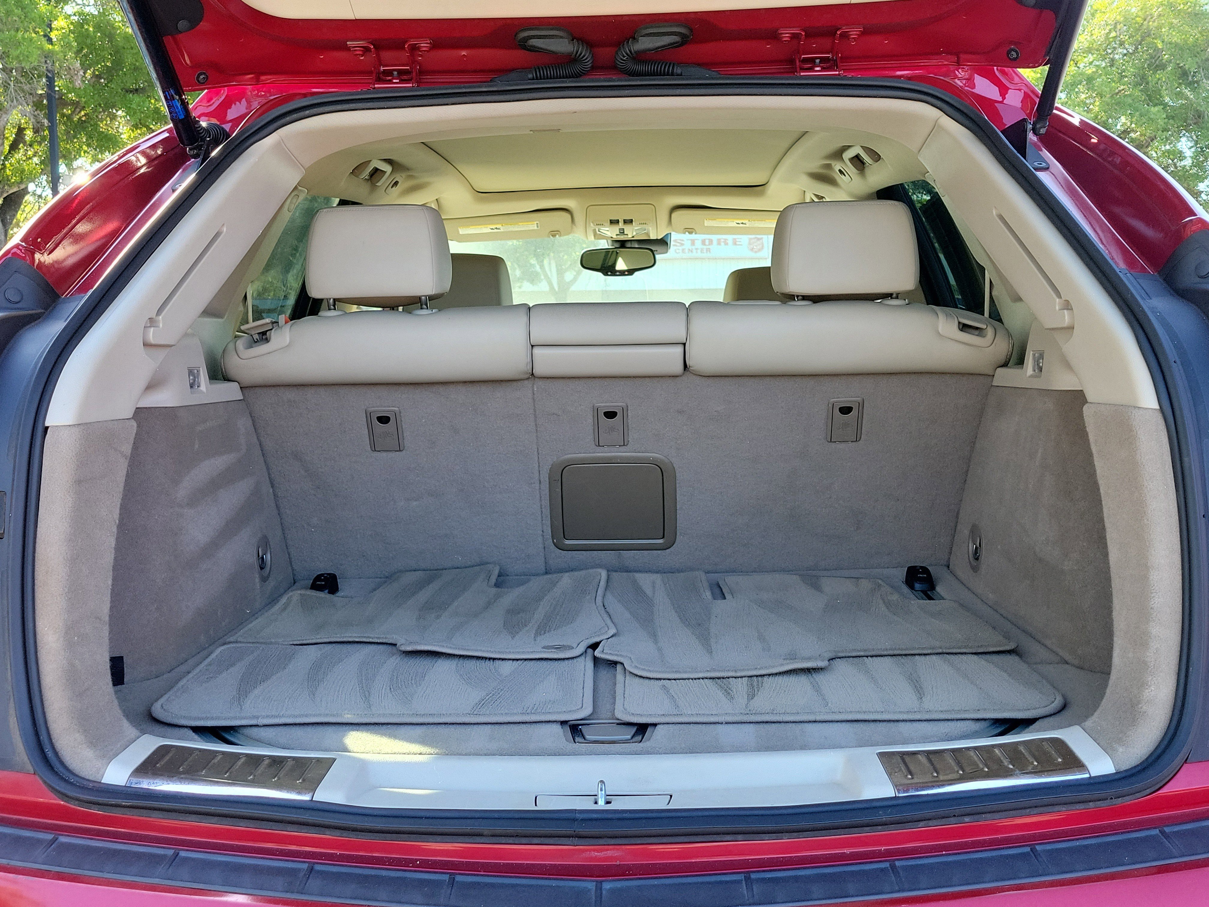 Used 2015 Cadillac SRX Premium image 9