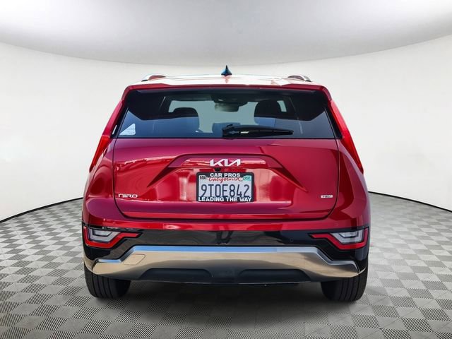Certified 2025 Kia Niro SX Touring FWD image 7