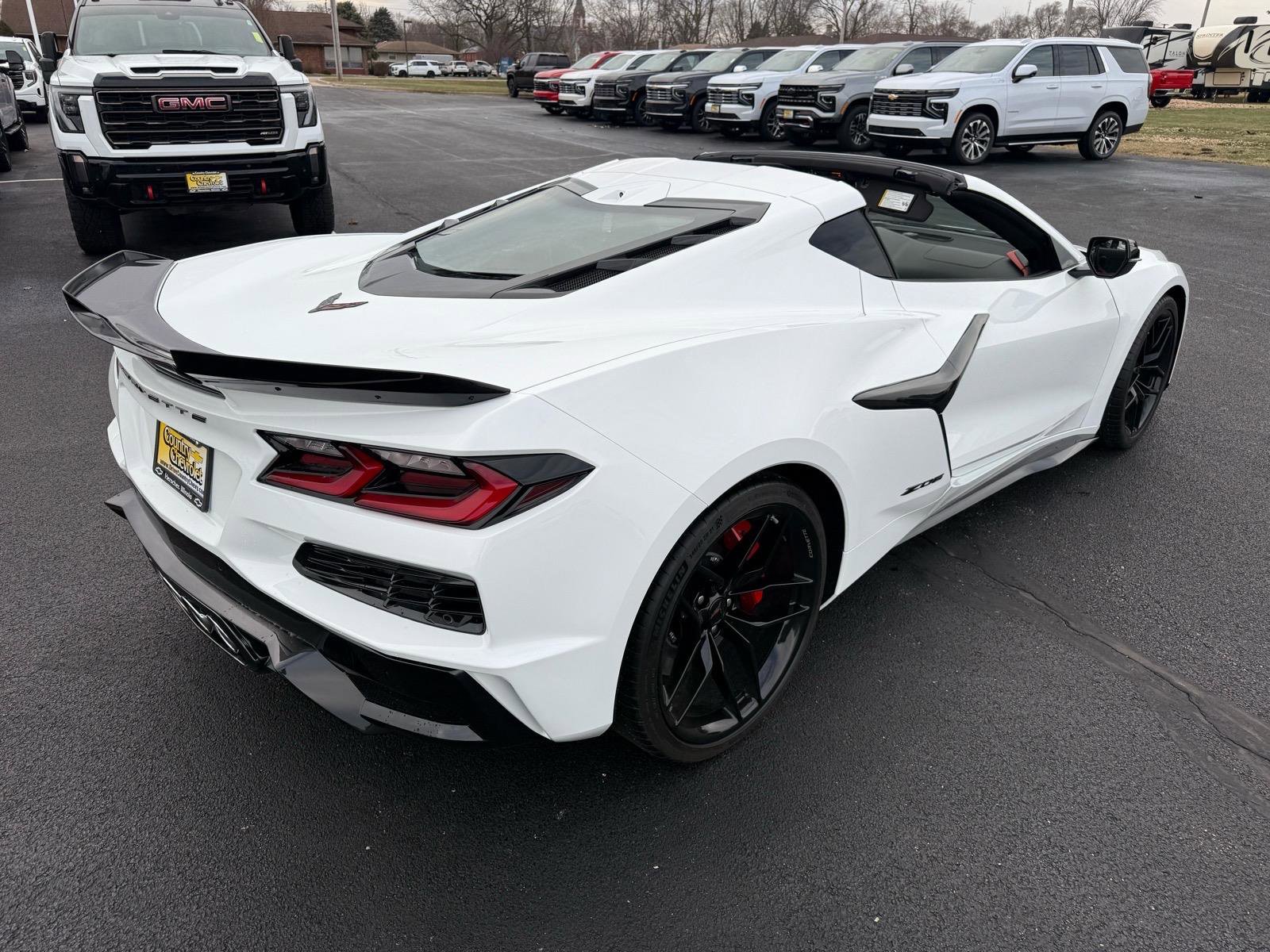 New 2026 Chevrolet Corvette Z06 w/ Stealth Interior Trim Package image 7