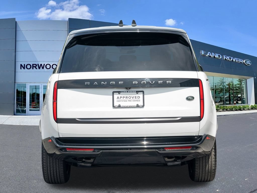 Used 2023 Land Rover Range Rover SE AWD/4WD image 5