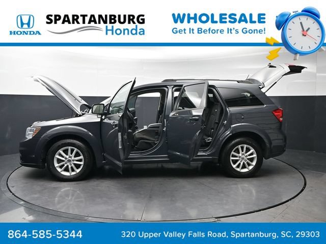 Used 2018 Dodge Journey SXT FWD image 30