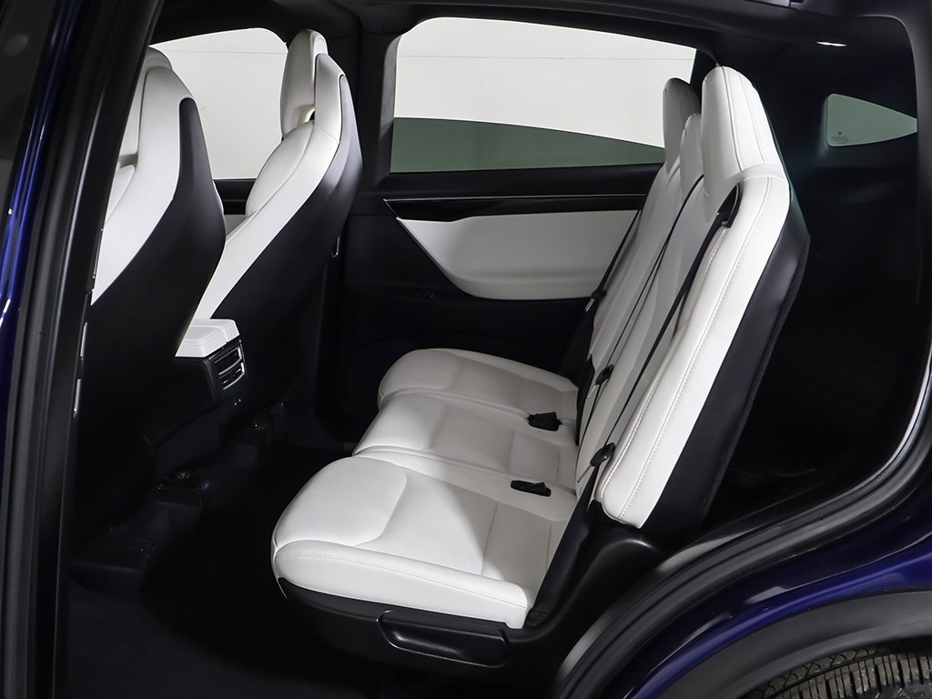 Used 2017 Tesla Model X 100D image 34