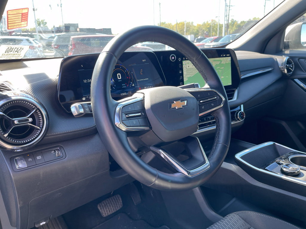 Used 2026 Chevrolet Equinox LT FWD image 15