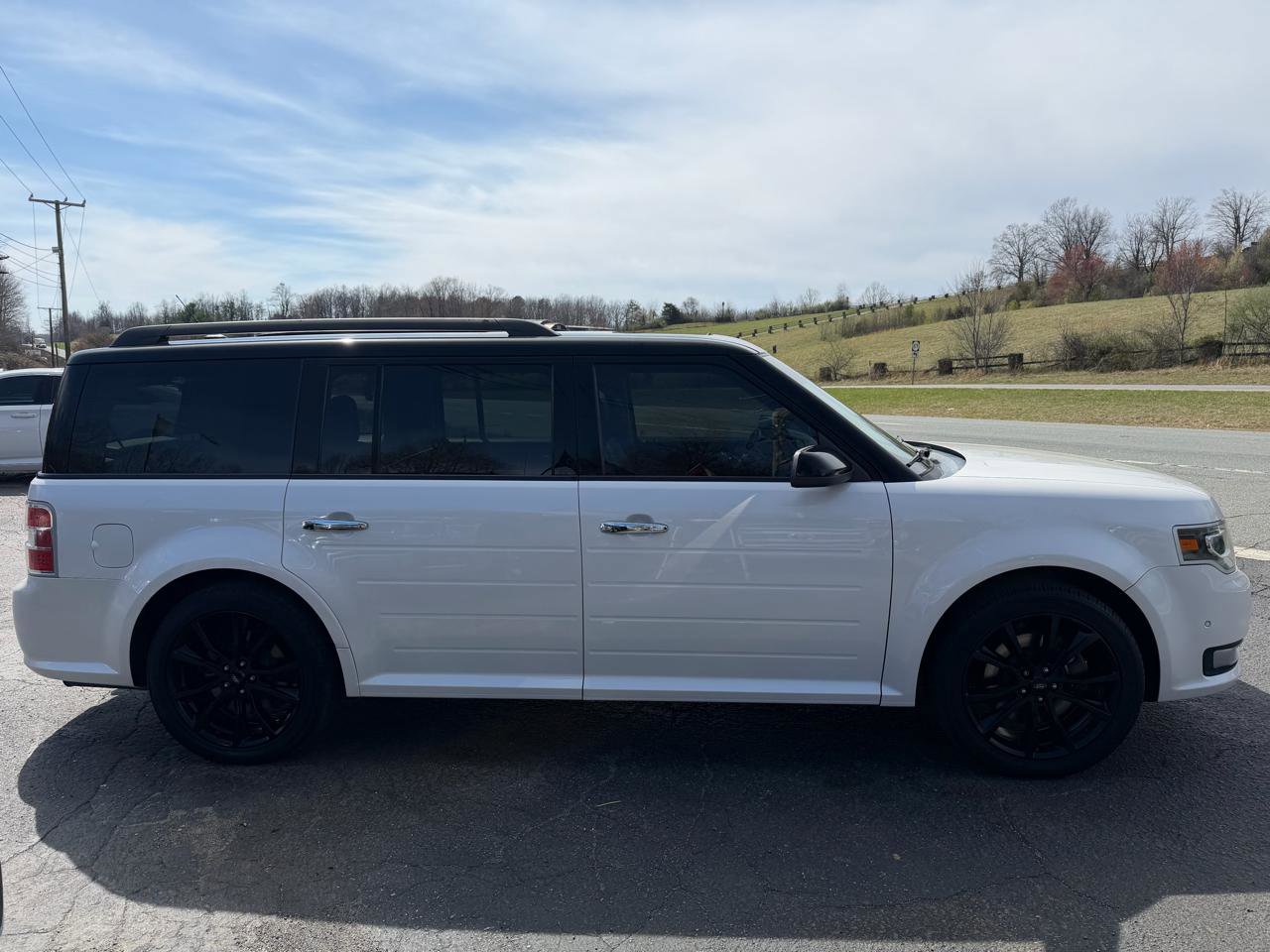 Used 2016 Ford Flex Limited w/ Equipment Group 303A AWD/4WD image 8