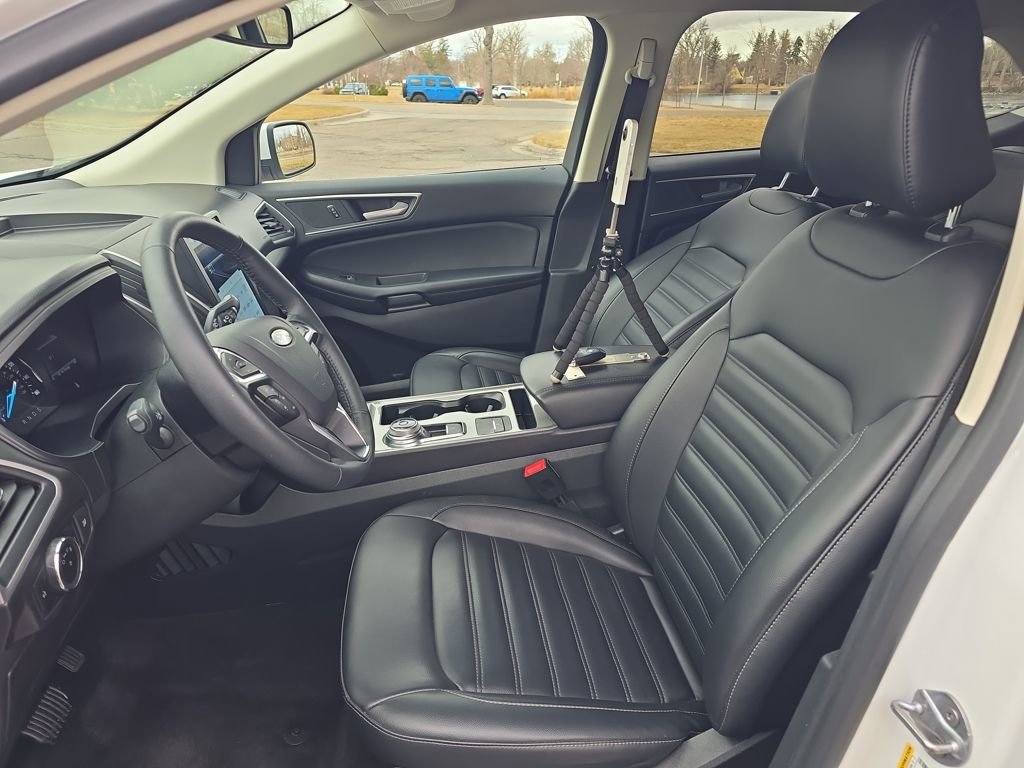 Used 2024 Ford Edge SEL image 10