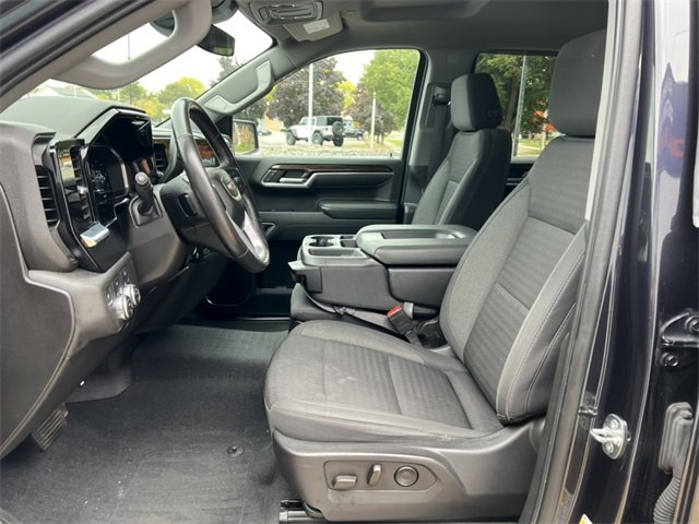 Used 2022 GMC Sierra 1500 Elevation image 4