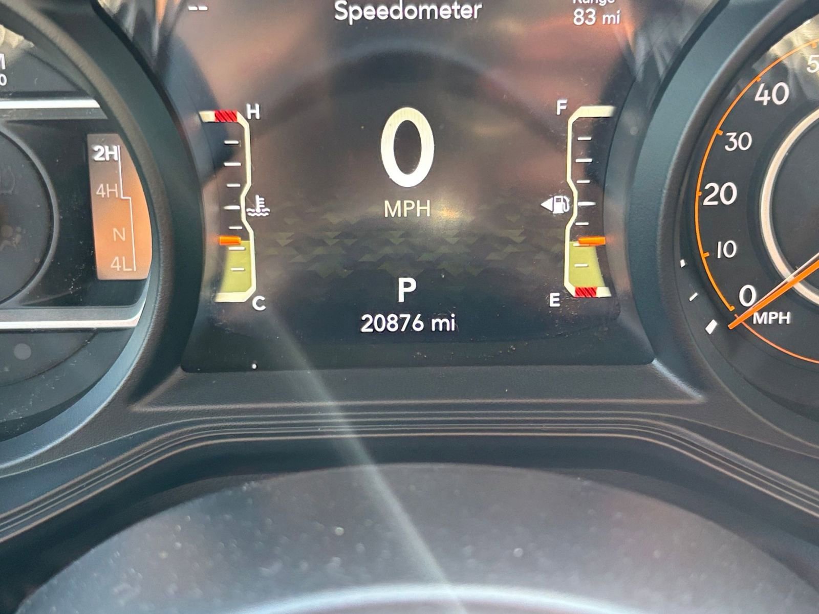 Used 2025 Jeep Wrangler Sahara image 38