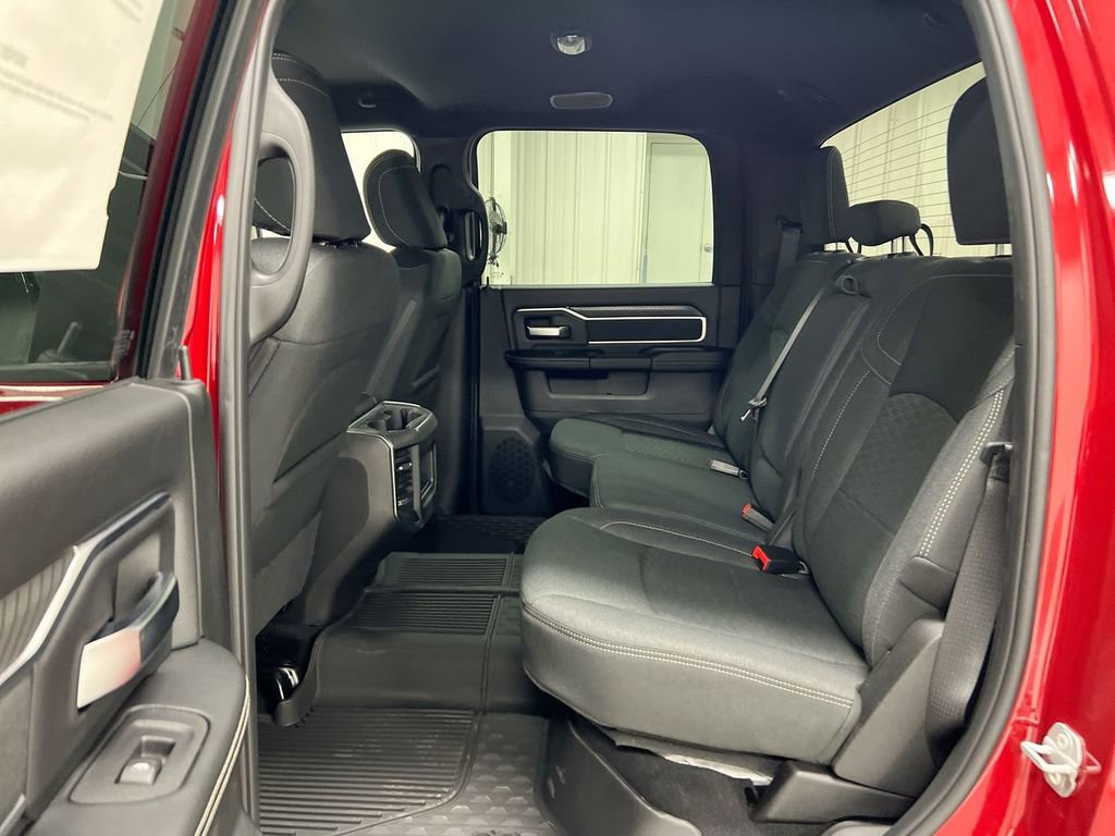 New 2026 RAM 2500 Big Horn AWD/4WD image 23