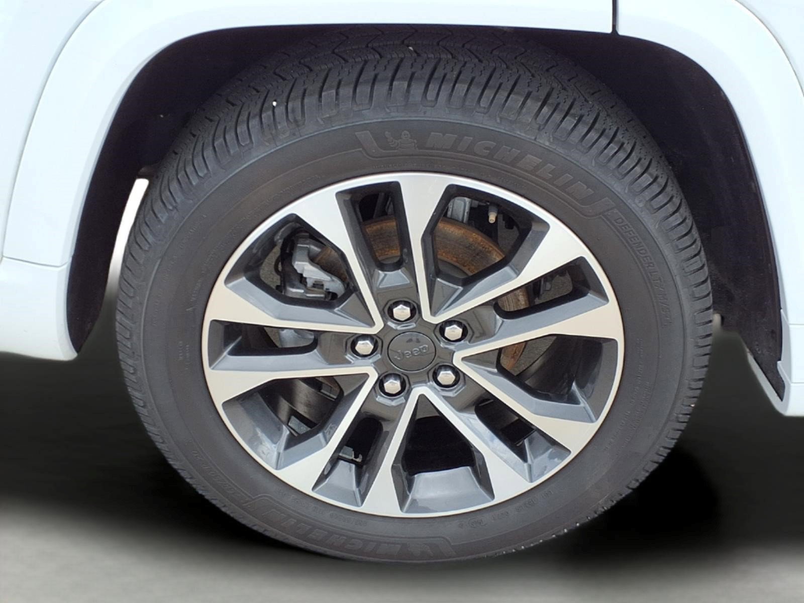 Used 2022 Jeep Grand Cherokee Overland AWD/4WD image 9