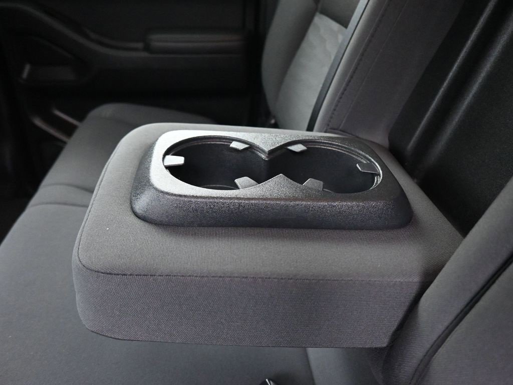 Used 2024 Nissan Frontier SV w/ SV Convenience Package image 34