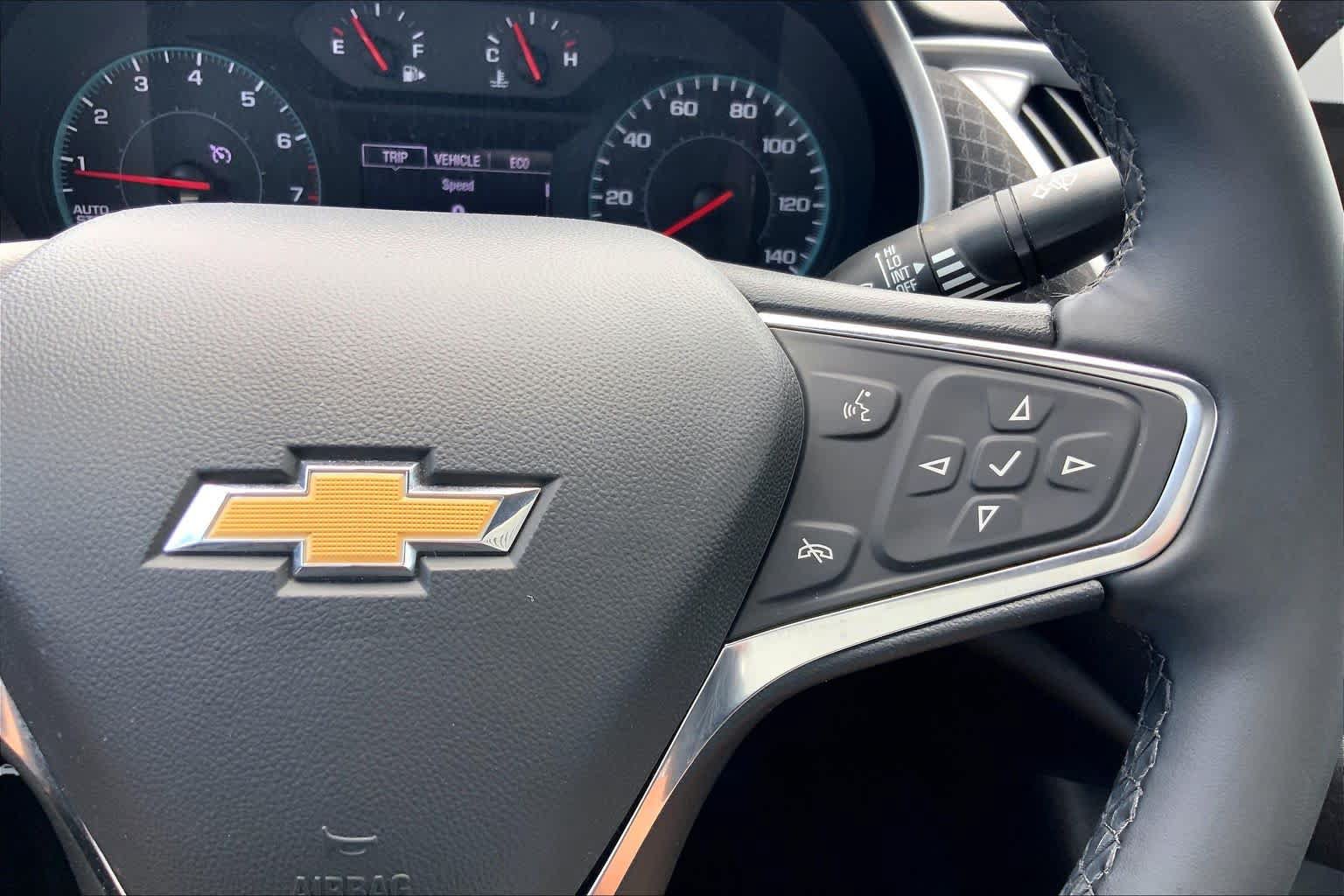 Used 2025 Chevrolet Malibu RS FWD image 25