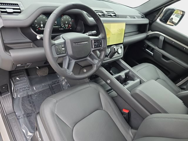 New 2026 Land Rover Defender 130 X-Dynamic SE AWD/4WD image 13