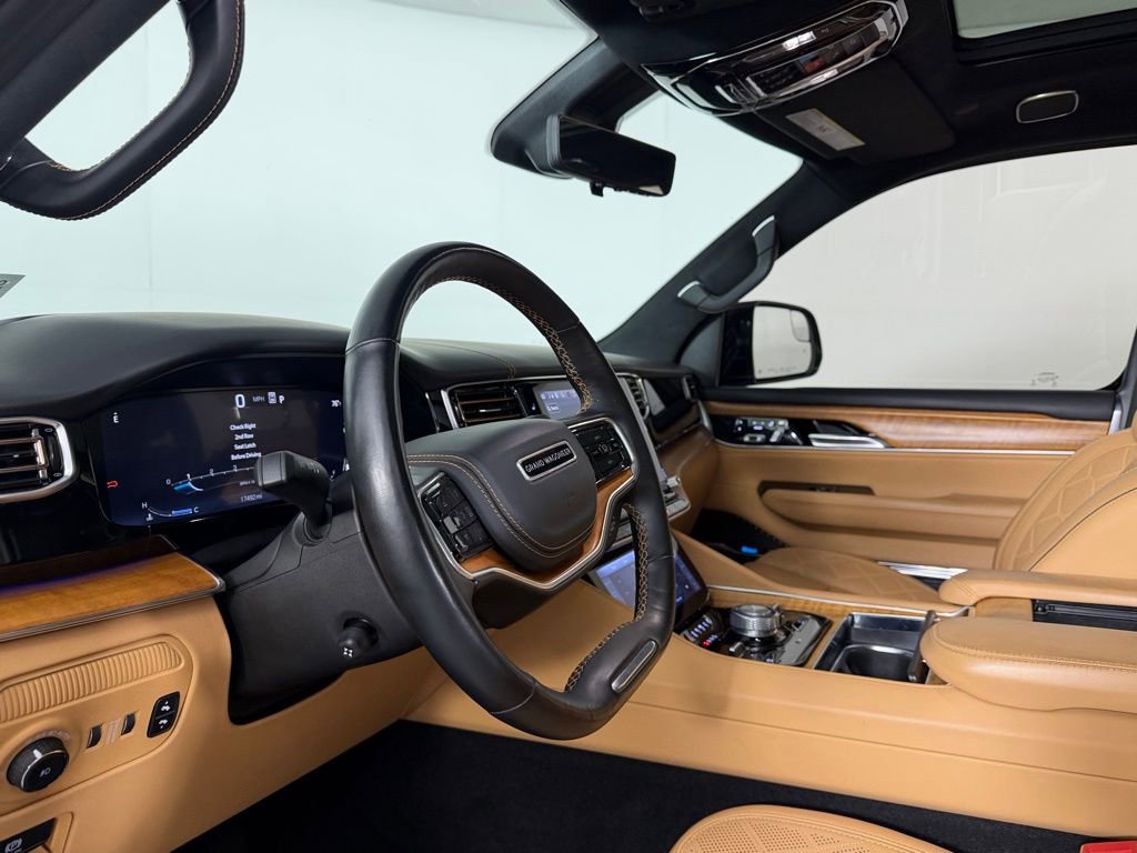 Certified 2023 Jeep Grand Wagoneer Series III AWD/4WD image 20