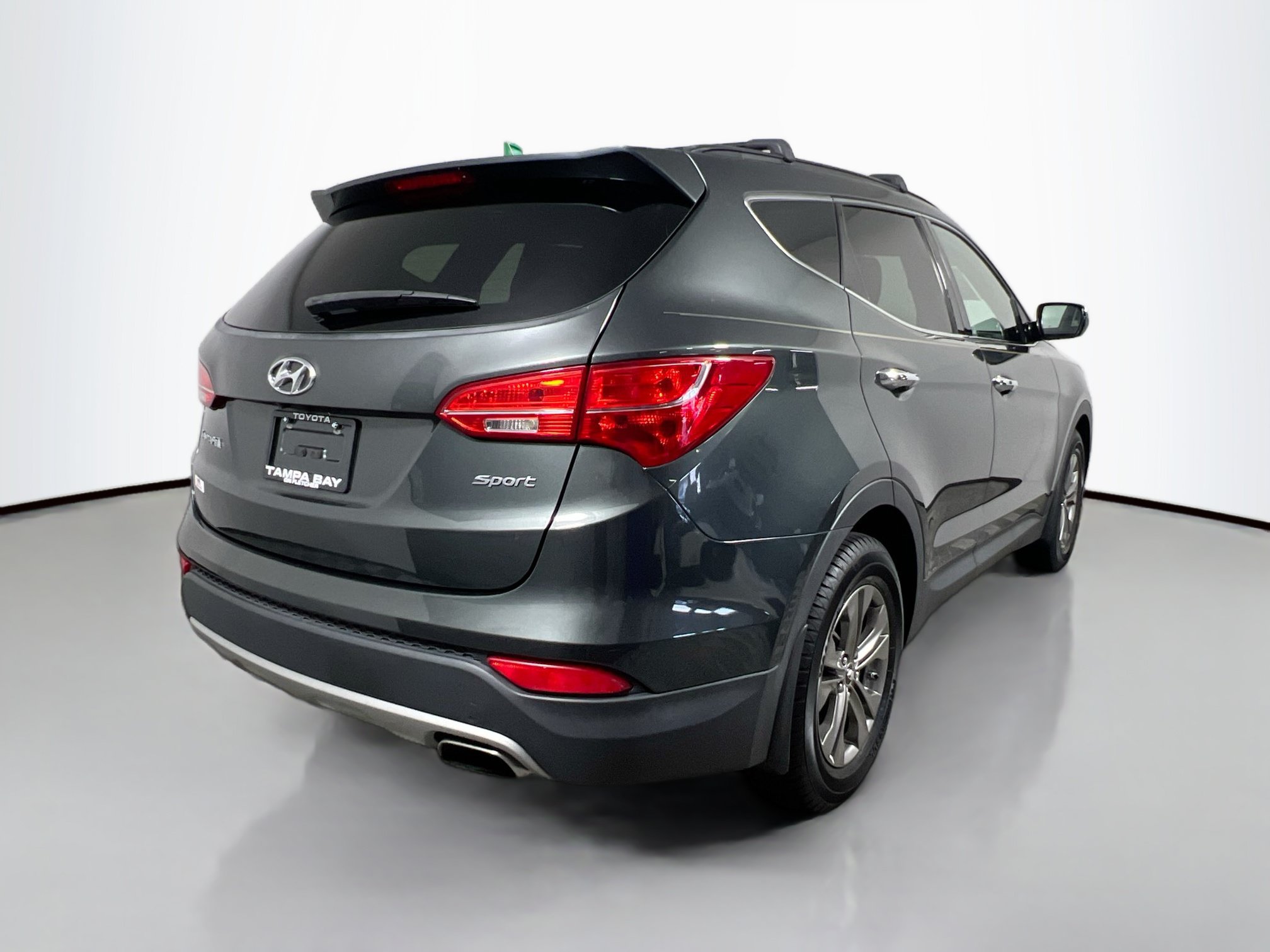 Used 2013 Hyundai Santa Fe Sport FWD image 4
