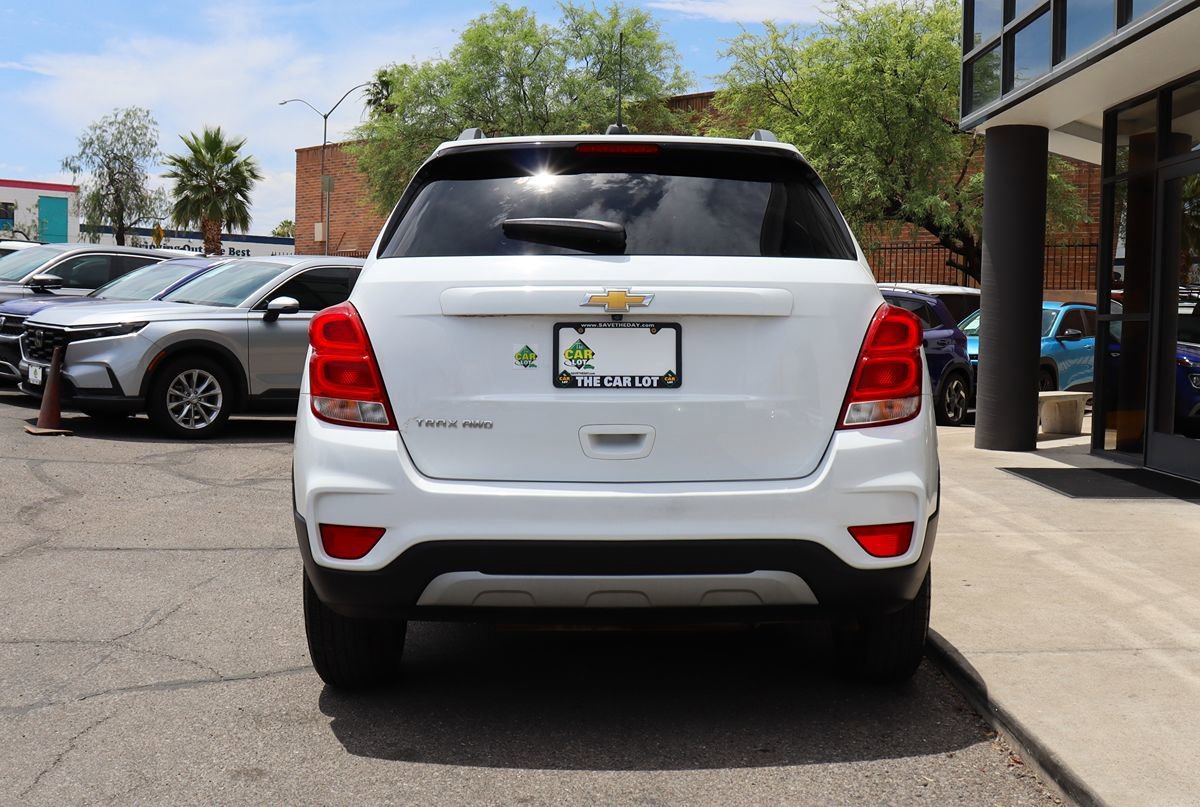 Used 2021 Chevrolet Trax LT AWD/4WD image 11