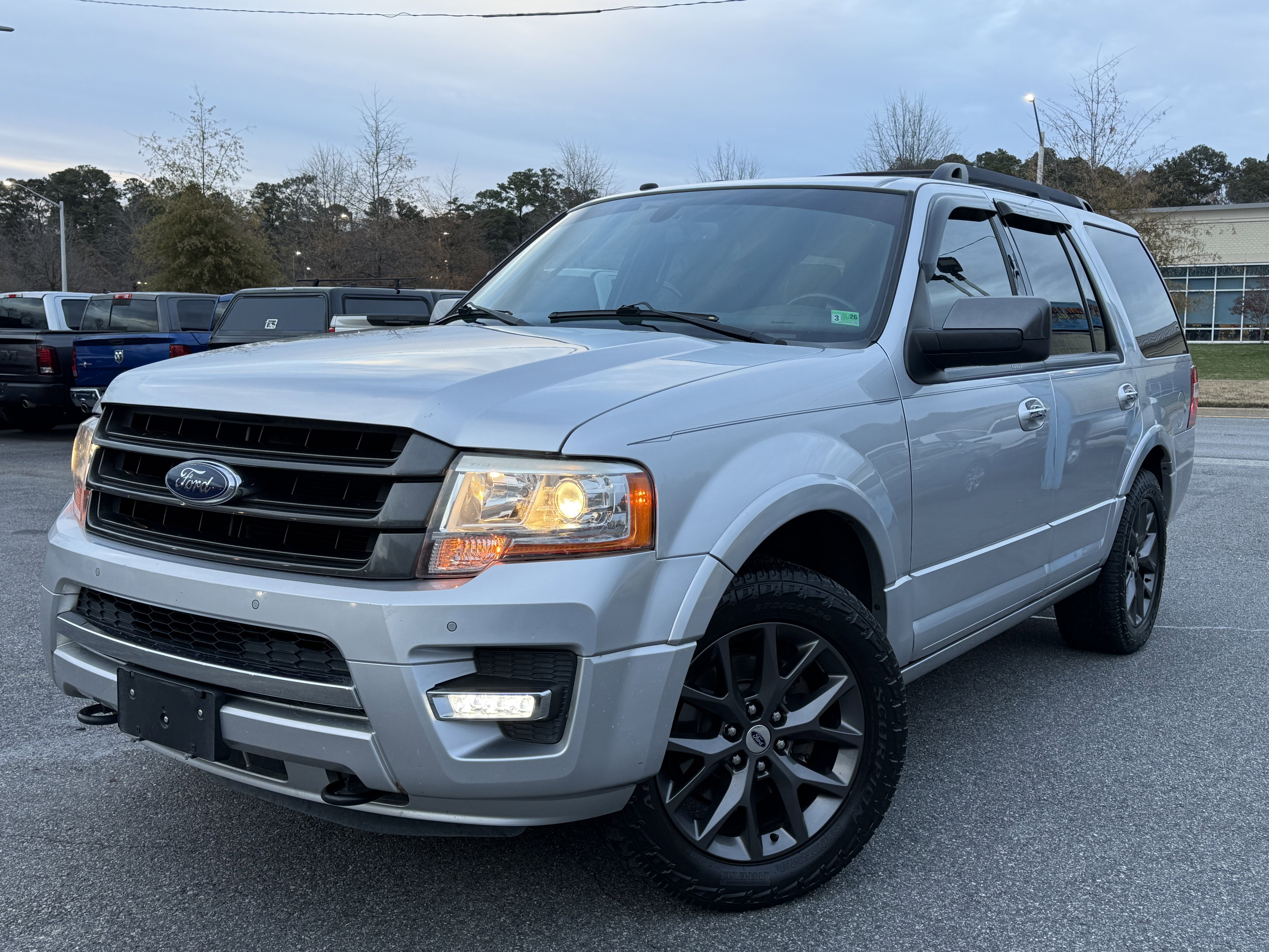 Used 2017 Ford Expedition Limited w/ Equipment Group 301A
