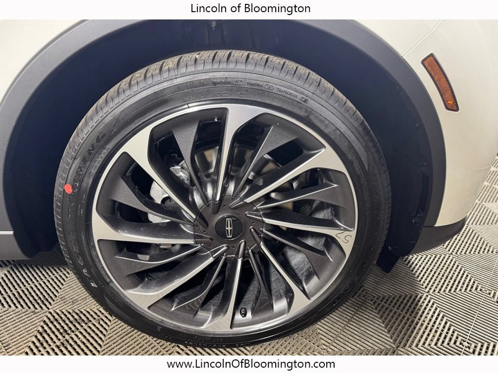 New 2026 Lincoln Aviator Reserve AWD/4WD image 16