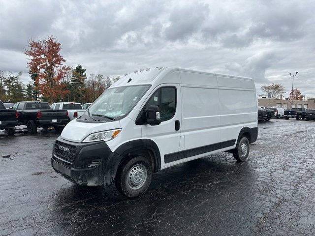 Used 2025 RAM ProMaster 2500 w/ Cold Weather Group image 4