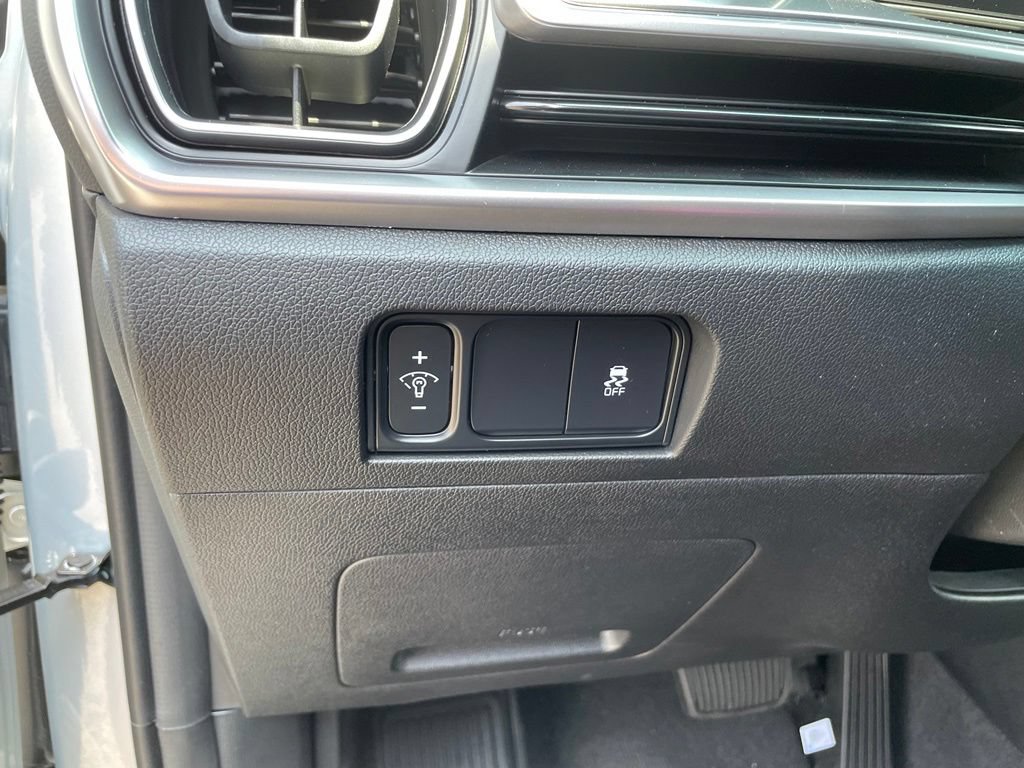 New 2026 Kia Sorento LX FWD image 13