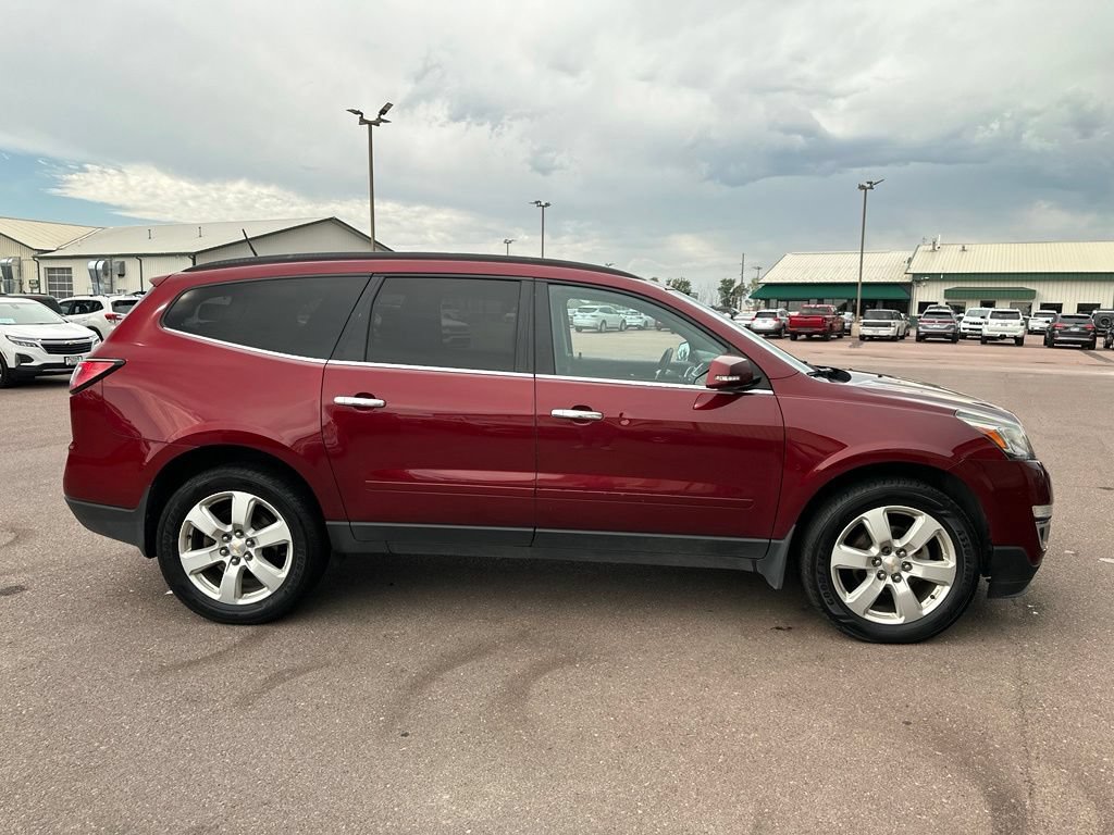 Used 2016 Chevrolet Traverse LT w/ True North Edition FWD image 36