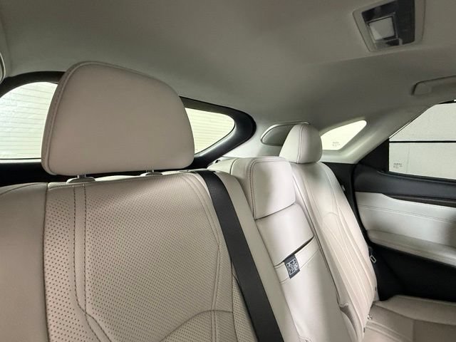 Used 2016 Lexus RX 450h AWD image 26