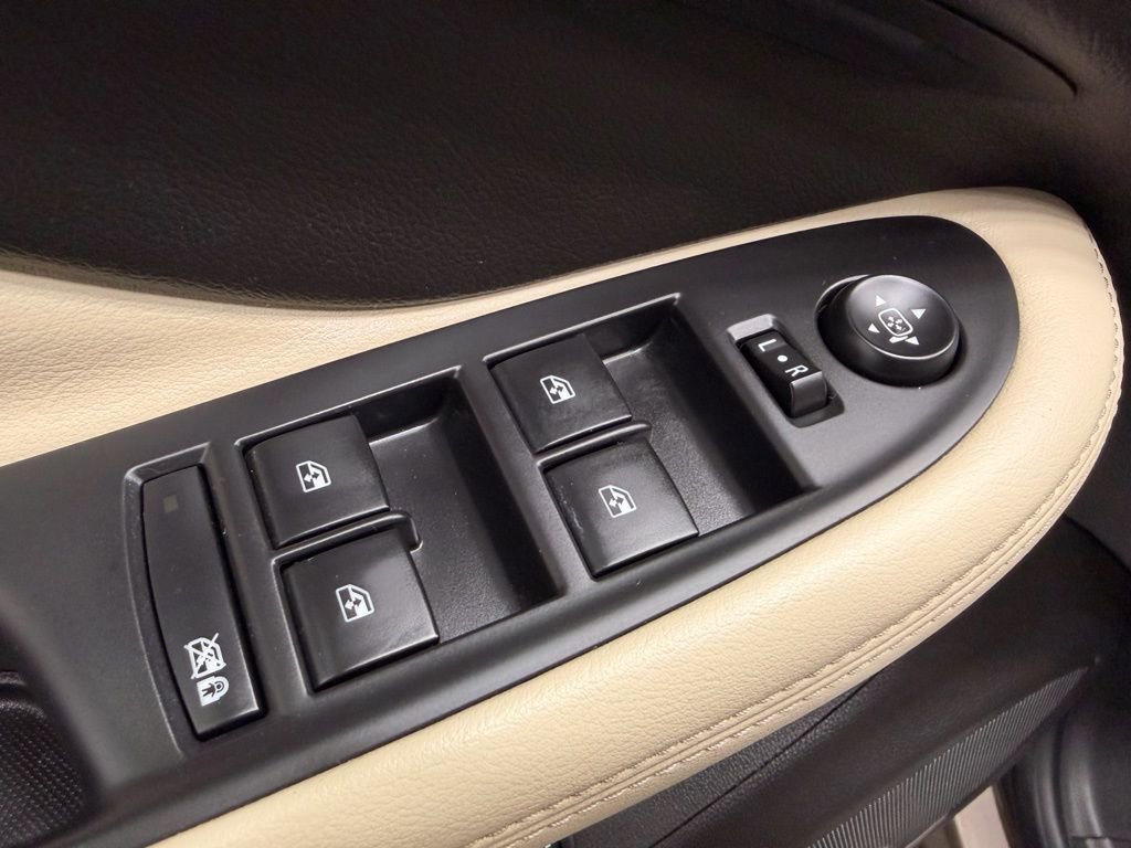 Used 2017 Buick Envision Premium image 20