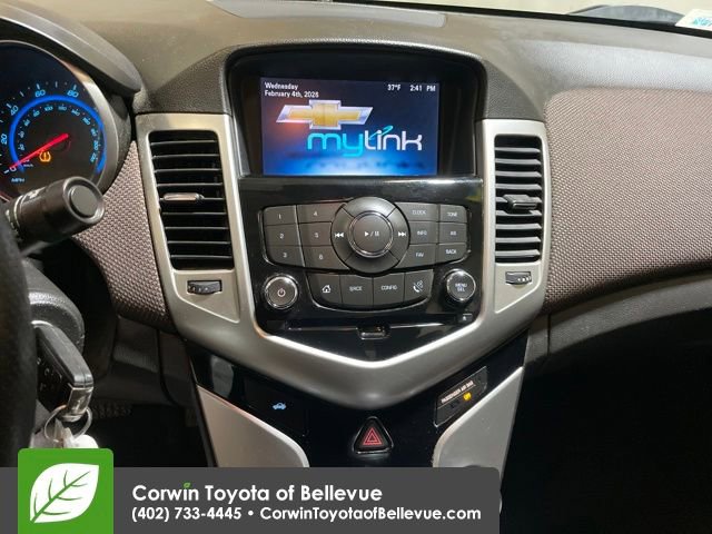 Used 2015 Chevrolet Cruze LT image 18