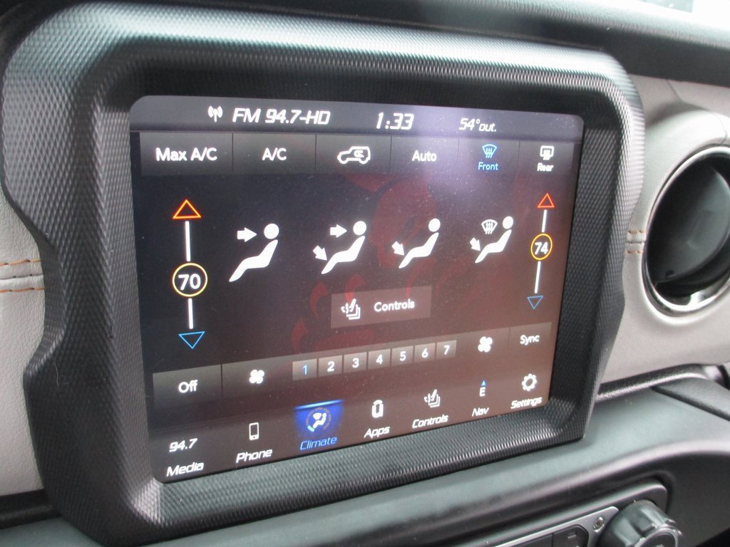 Used 2021 Jeep Wrangler Unlimited Sahara image 22