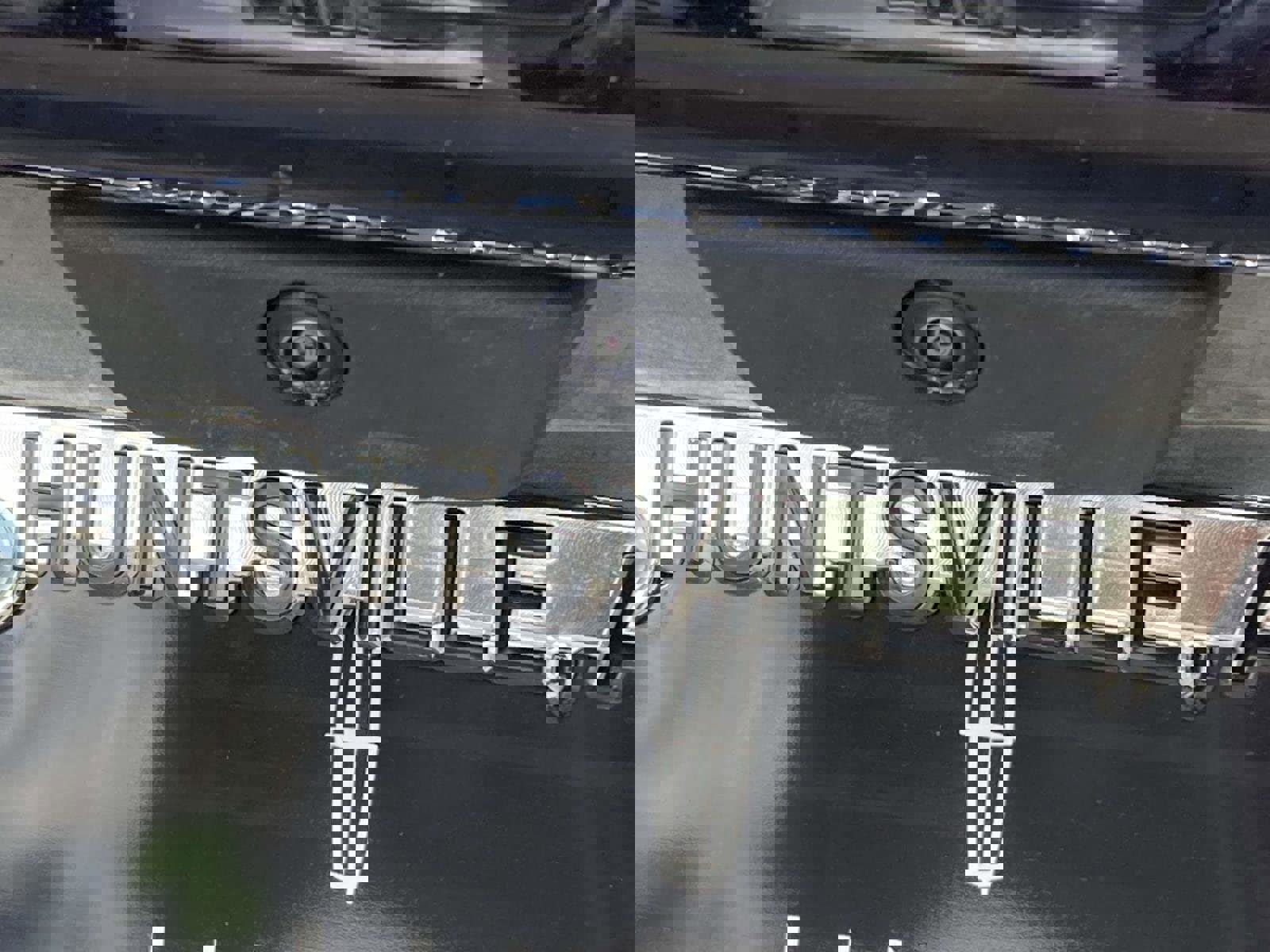 Used 2025 Ford Explorer Platinum image 5