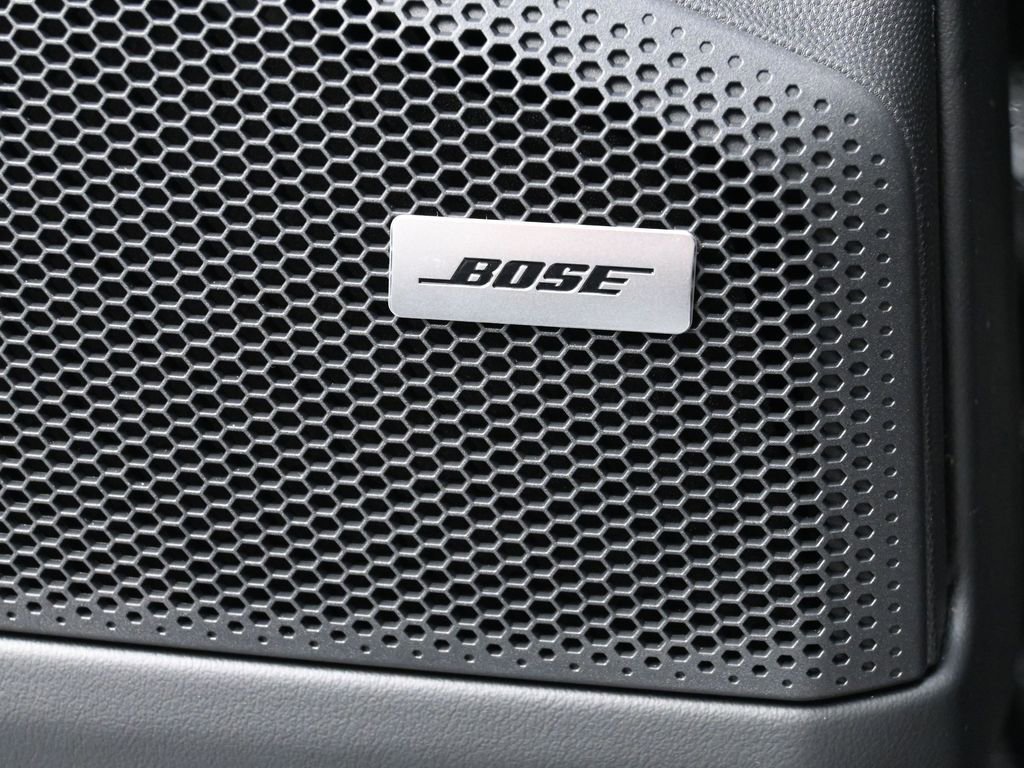 Certified 2025 Porsche Macan 4S Electric image 25