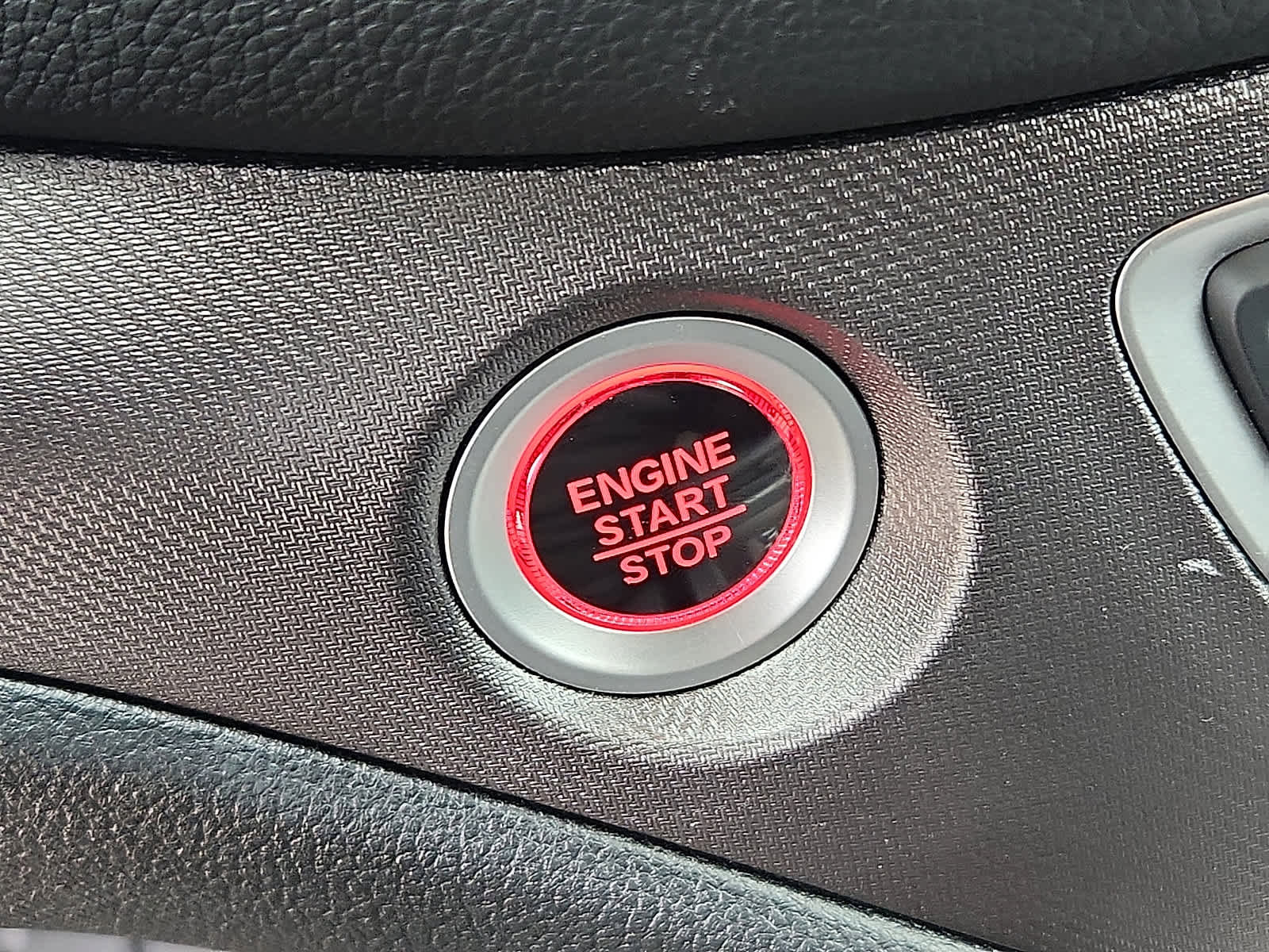 Used 2025 Honda Ridgeline Sport image 25