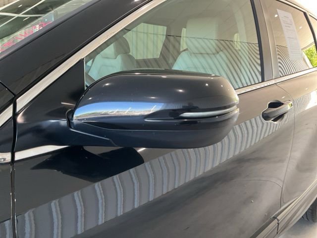 Used 2018 Honda CR-V EX-L image 2