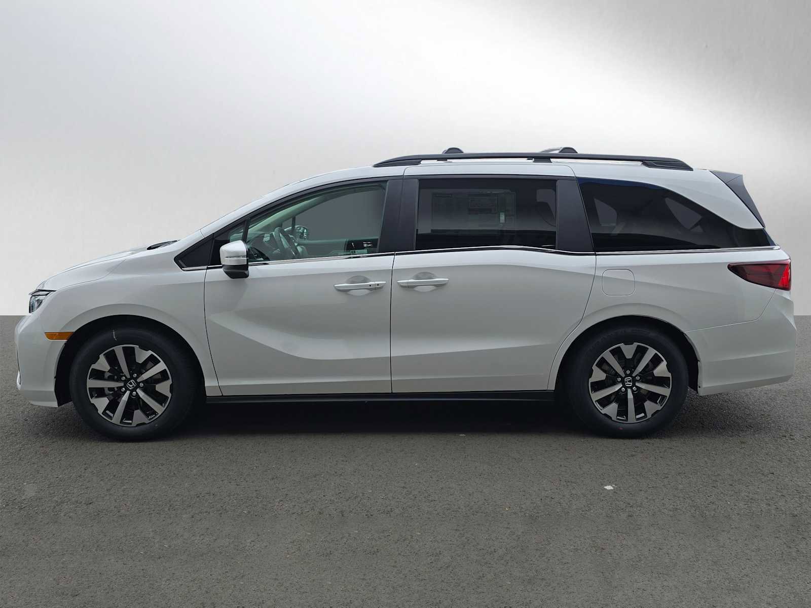 New 2026 Honda Odyssey EX-L image 6