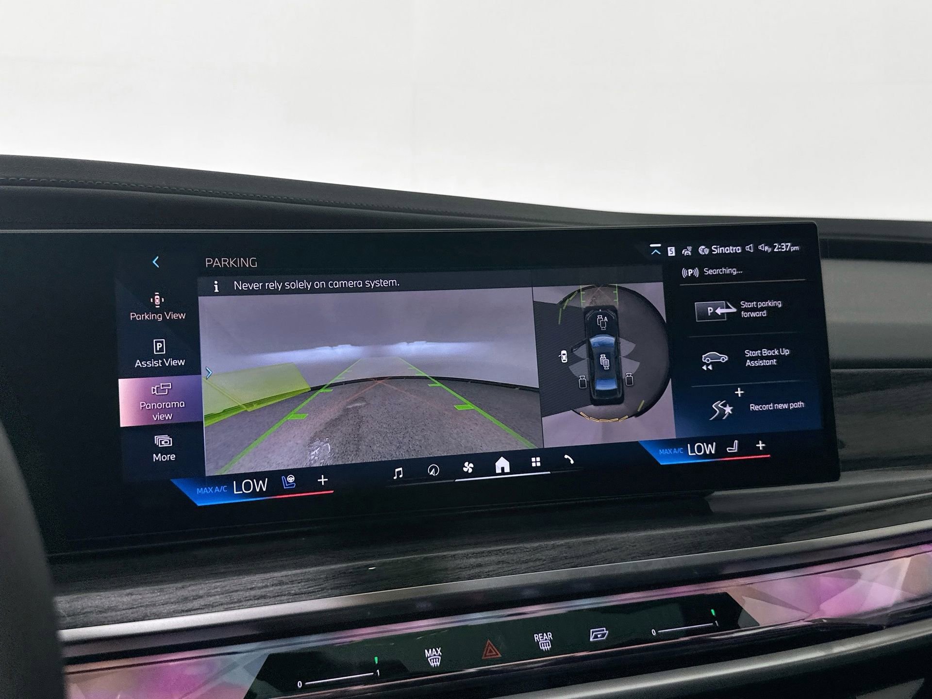 New 2026 BMW 750e xDrive w/ Executive Package image 12