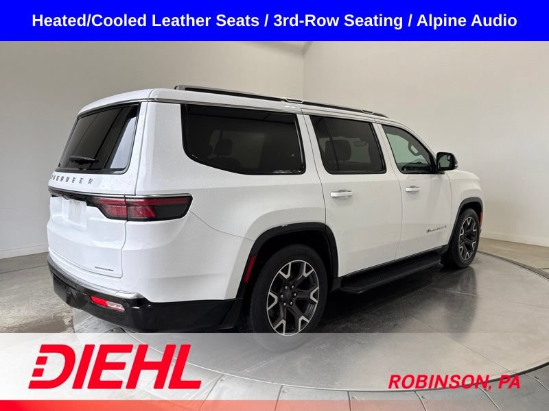 Used 2024 Jeep Wagoneer Series III AWD/4WD image 7