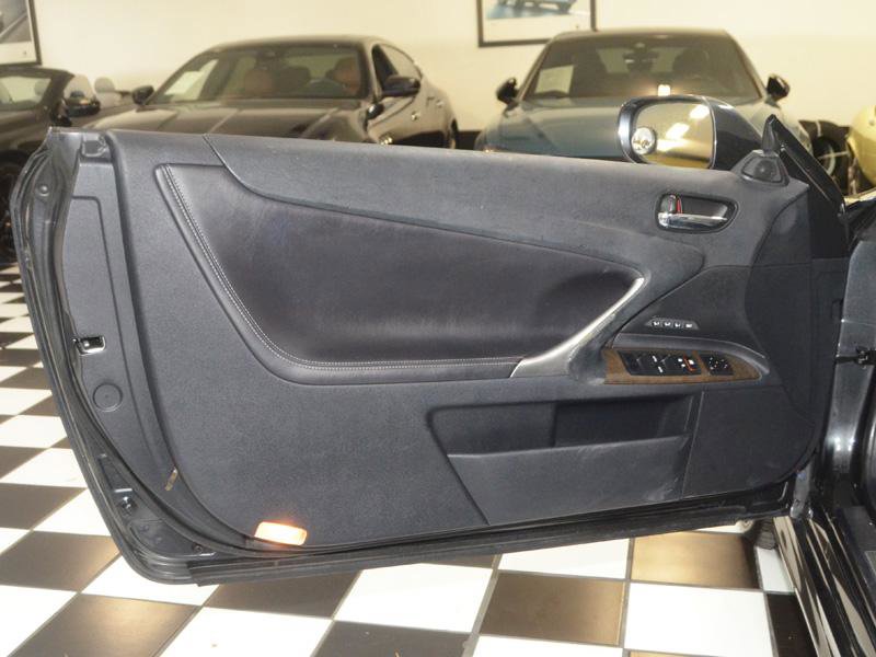 Used 2011 Lexus IS 350C w/ Luxury Pkg image 16