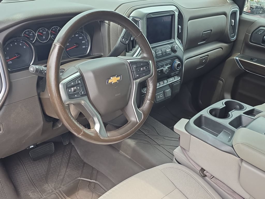 Used 2021 Chevrolet Silverado 1500 LT w/ Safety Package II AWD/4WD image 18