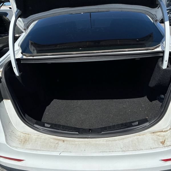 Used 2019 Ford Fusion S FWD image 26