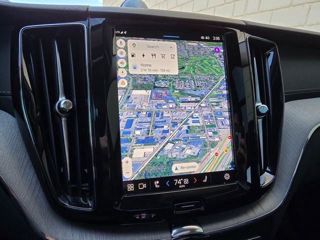 Used 2025 Volvo XC60 T8 Ultra w/ Protection Package Premier image 38