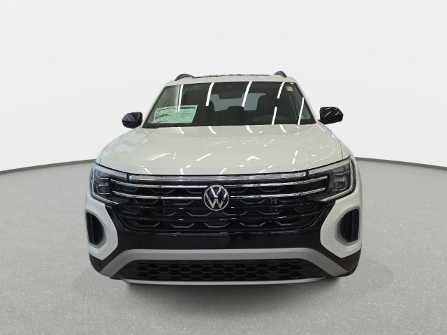 Used 2026 Volkswagen Atlas Peak Edition AWD/4WD image 2