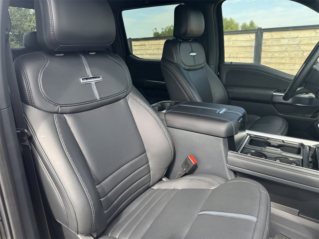 Certified 2025 Ford F250 Platinum image 19