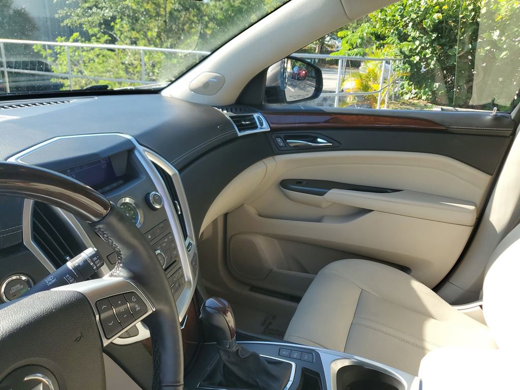 Used 2012 Cadillac SRX Luxury FWD image 23