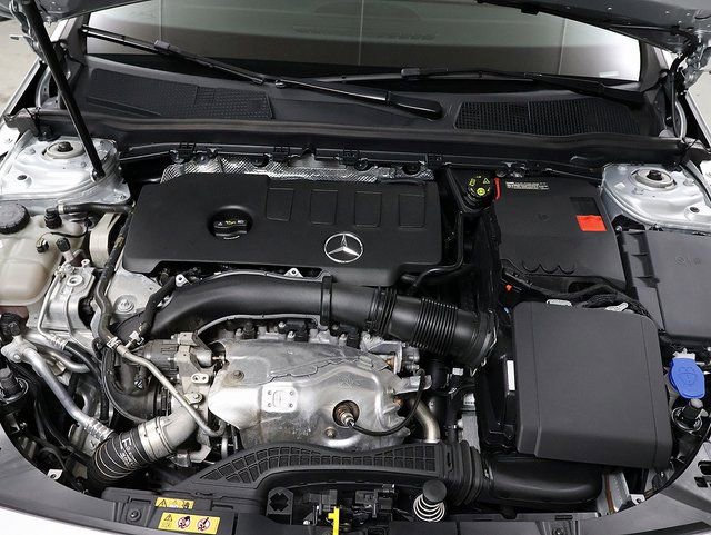 Certified 2022 Mercedes-Benz A 220 4MATIC image 37