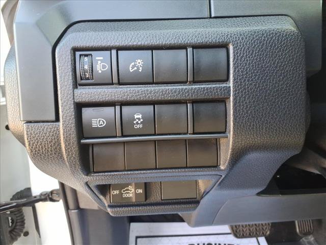 Used 2025 Toyota Tacoma SR RWD image 17