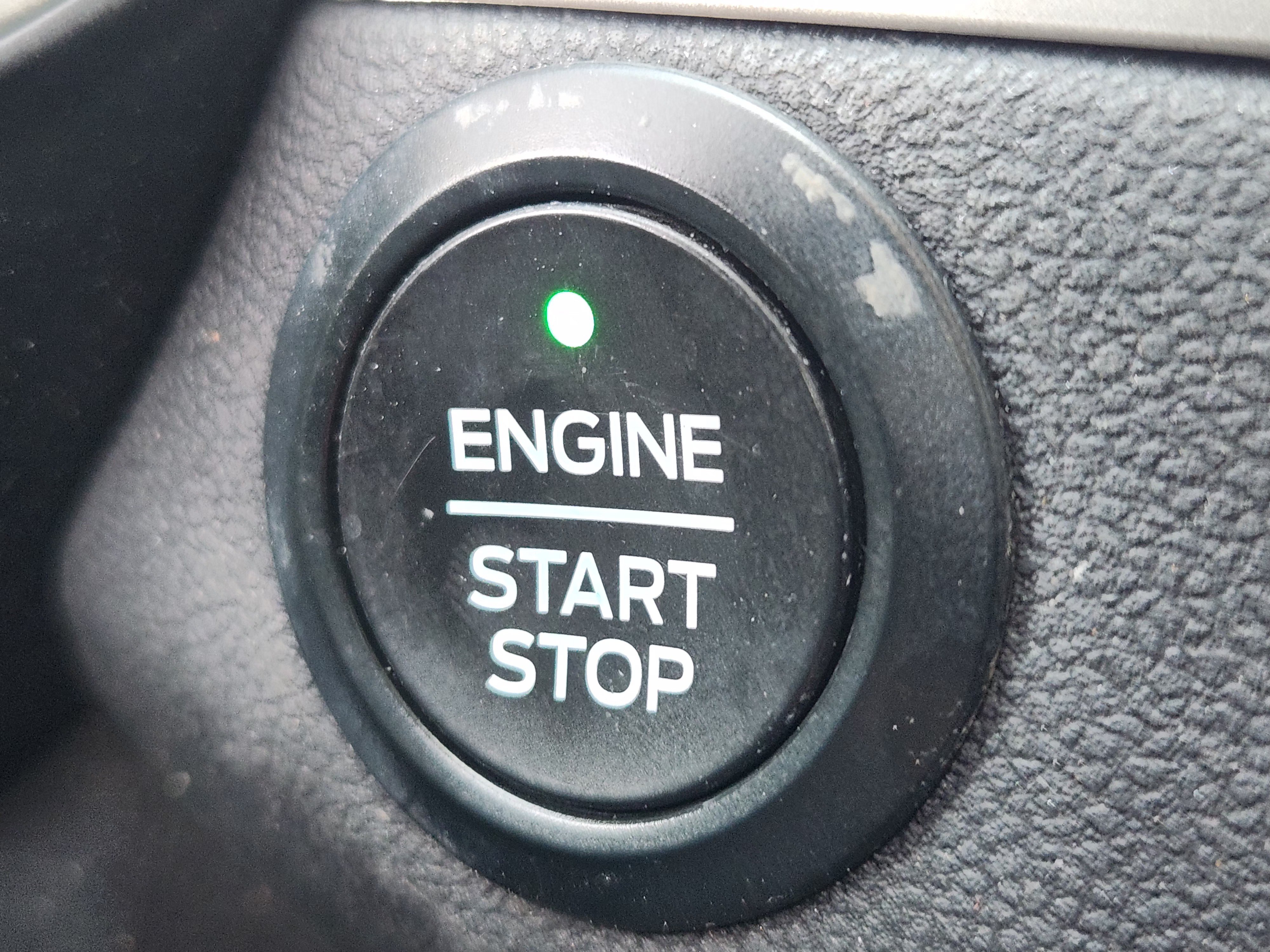Used 2020 Ford Escape SE Sport AWD/4WD image 22