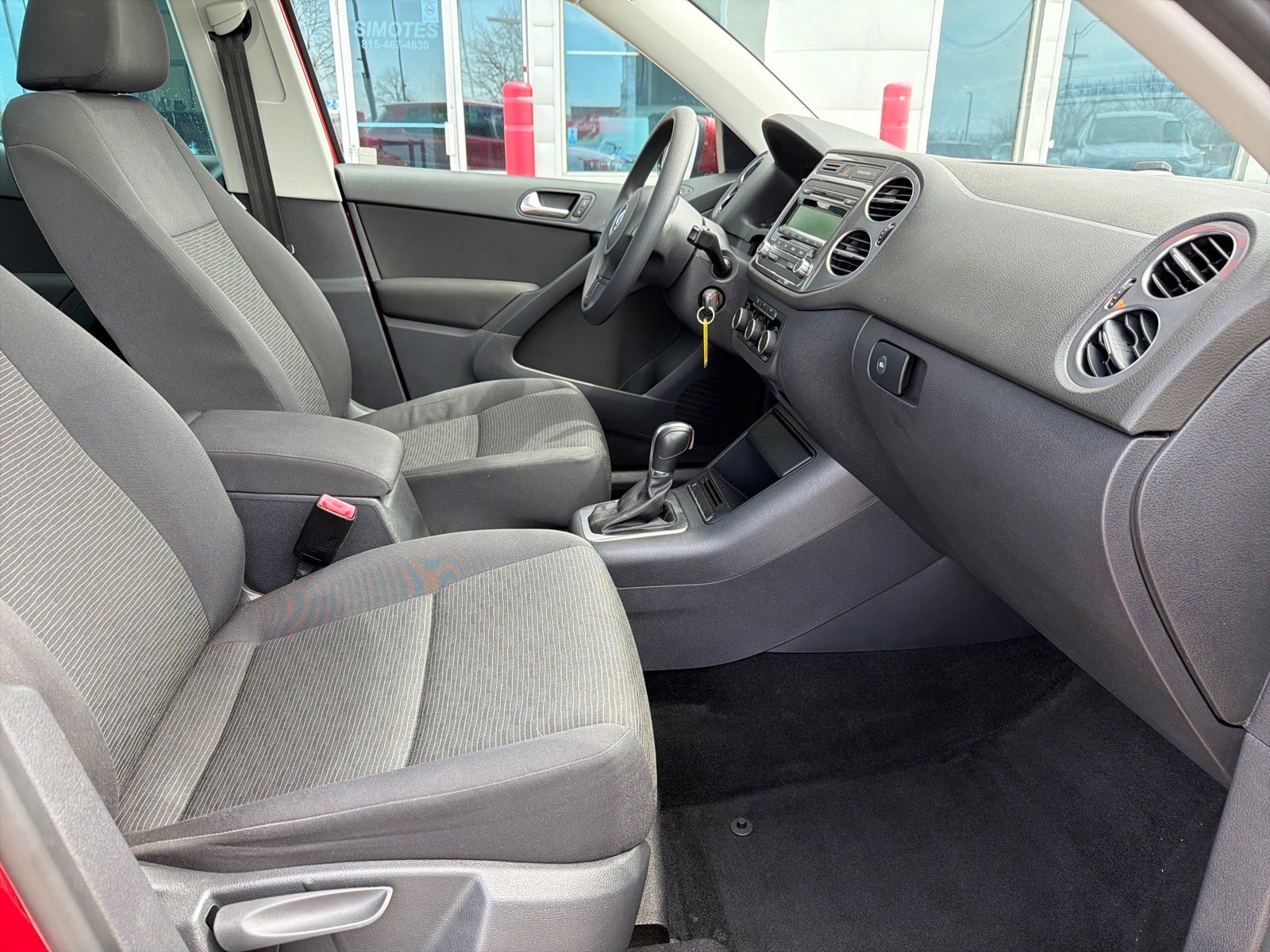 Used 2012 Volkswagen Tiguan S AWD/4WD image 29