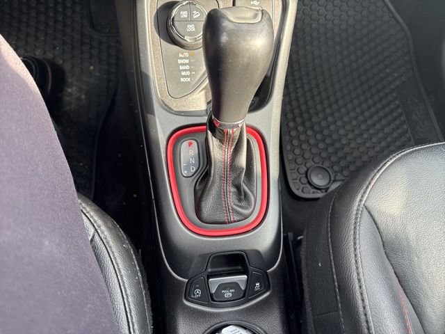 Used 2019 Jeep Compass Trailhawk w/ Cold Weather Group image 22