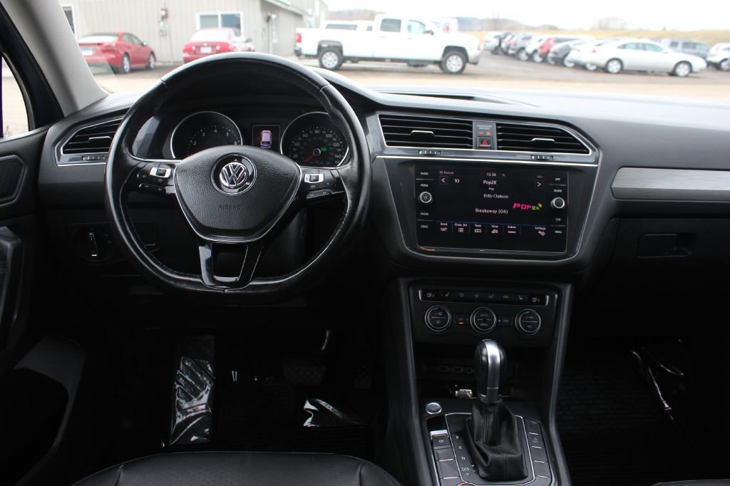 Used 2019 Volkswagen Tiguan SE image 10