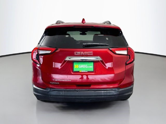 Used 2022 GMC Terrain SLE w/ Driver Convenience Package FWD image 8