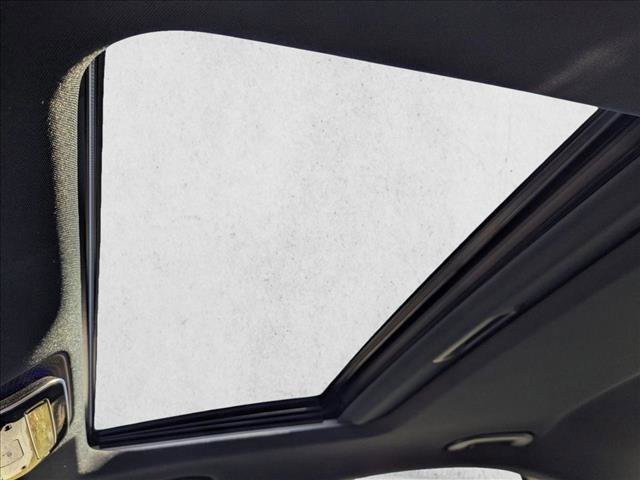 Used 2024 Mercedes-Benz C 300 Sedan image 16